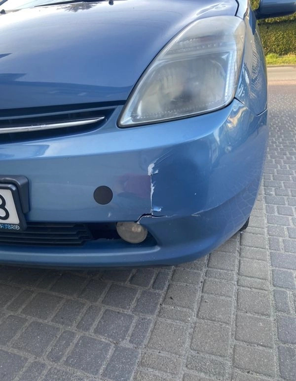 Toyota Prius cena 20500 przebieg: 382000, rok produkcji 2006 z Zgierz małe 92